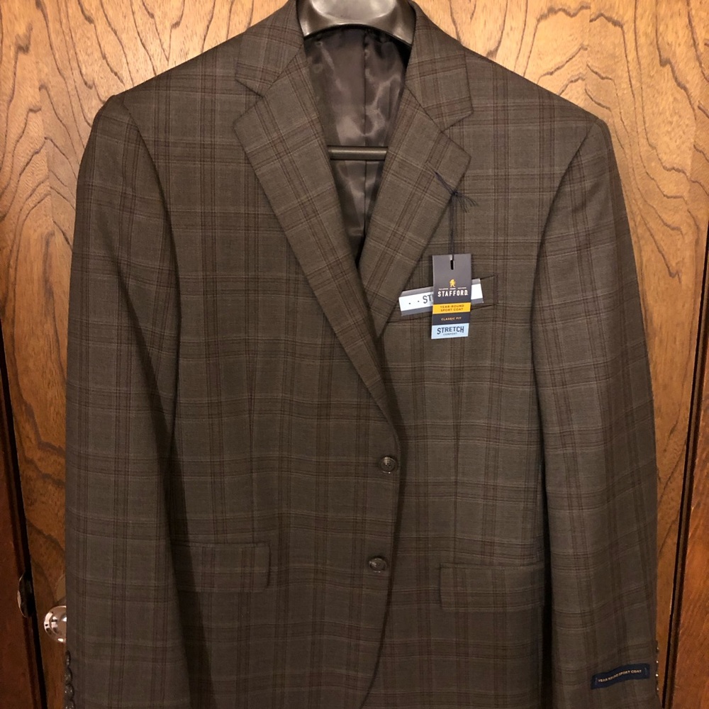 *NWT* Stafford Men’s Classic Fit Sport Coat - 42R